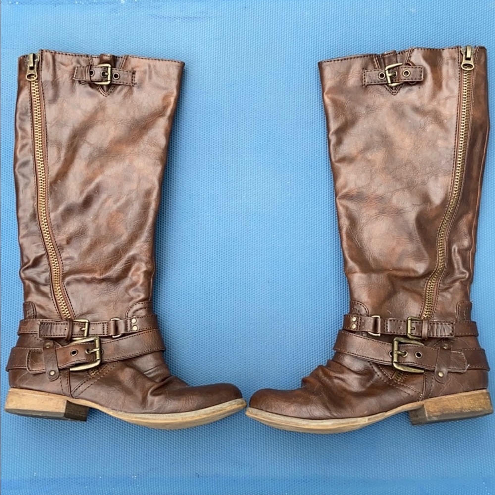 Boots 7